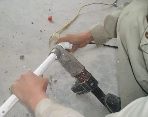 大竹漏水维修电话